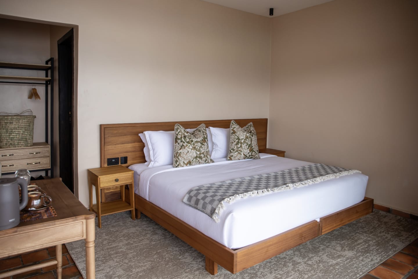 Murore Bedroom